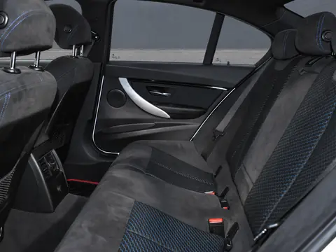 BMW 3 серии 2018, фото 7