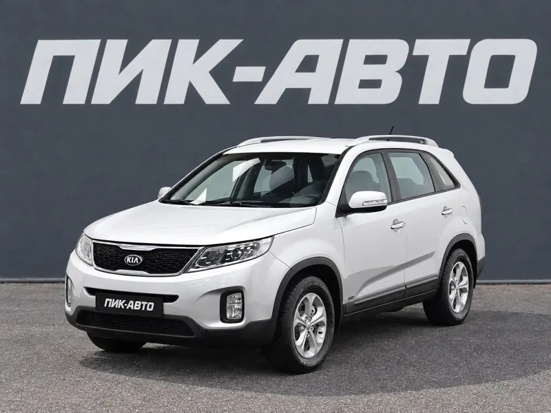 Kia Sorento 2019 — с пробегом, внедорожник, белый, фото 1