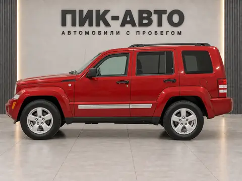 Jeep Cherokee 2008, вид сбоку