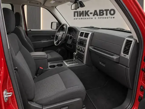 Jeep Cherokee 2008, салон