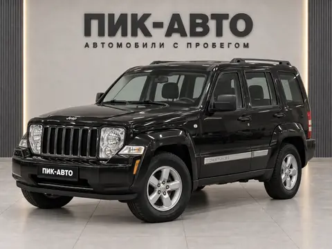 Jeep Grand Cherokee 2010, вид спереди