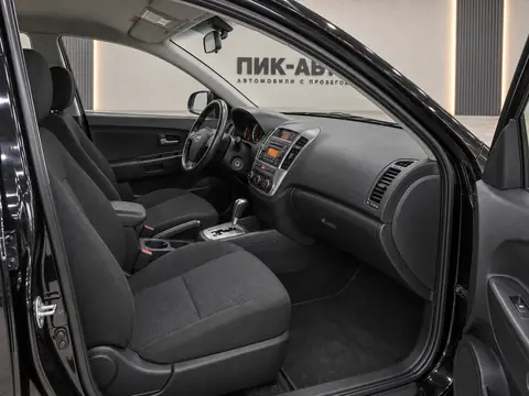 Kia Cee'd 2008, салон