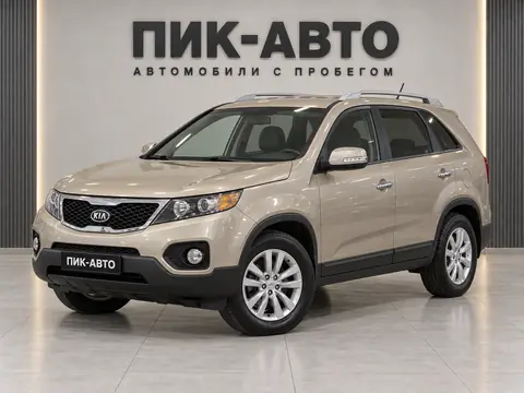 Kia Sorento 2013, вид спереди