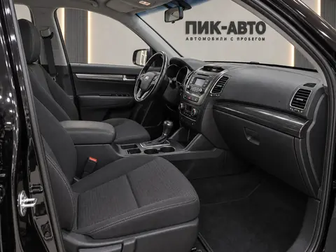 Kia Sorento 2014, салон