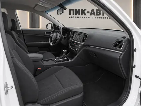 Kia Optima 2013, салон