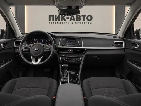 Kia Optima 2018, панель приборов