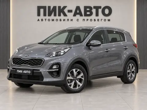 Kia Sportage 2021, вид спереди