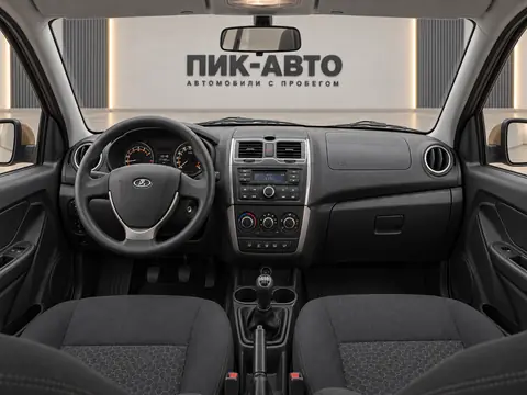 Lada Granta 2019, панель приборов