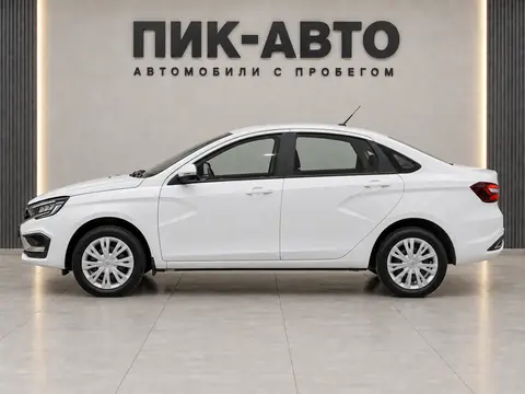 Lada Vesta 2023, вид сбоку