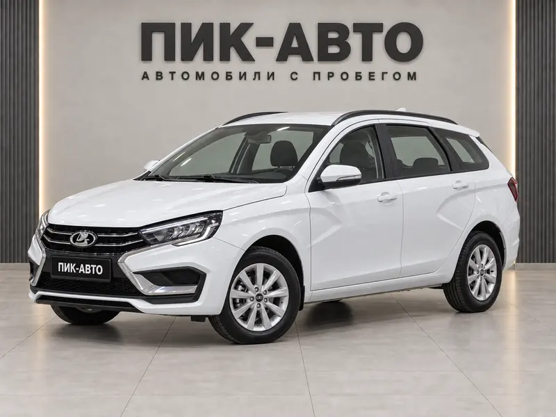 Lada Vesta 2023 — с пробегом, универсал, белый, вид спереди