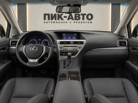 Lexus RX 270 2015, панель приборов