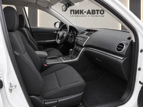 Mazda 6 2012, салон