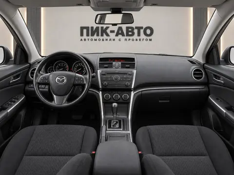 Mazda 6 2012, панель приборов