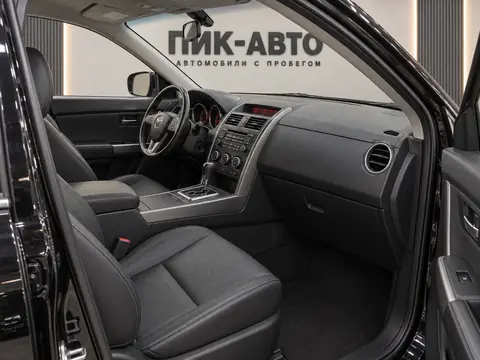 Mazda CX-9 2012, салон