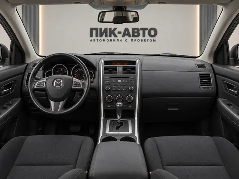 Mazda CX-9 2008, панель приборов