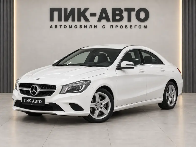 Mercedes-Benz CLA 200 2014 — с пробегом, седан, белый, вид спереди