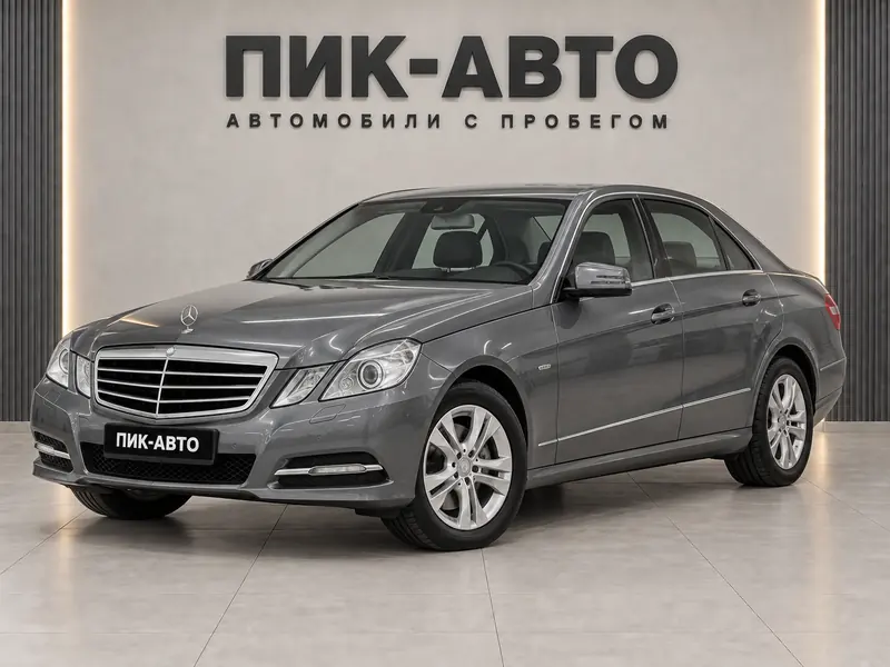 Mercedes-Benz E 200 2012 — с пробегом, седан, серый, вид спереди