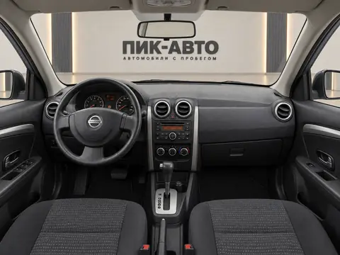 Nissan Almera 2014, панель приборов