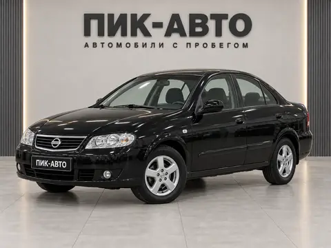 Nissan Almera 2006, вид спереди