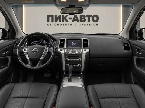 Nissan Murano 2013, панель приборов
