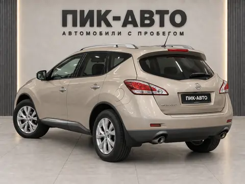 Nissan Murano 2015, вид сзади