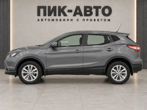 Nissan Qashqai 2014, вид сбоку