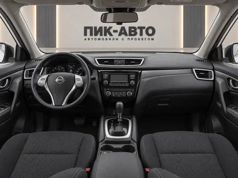 Nissan X-Trail 2015, панель приборов