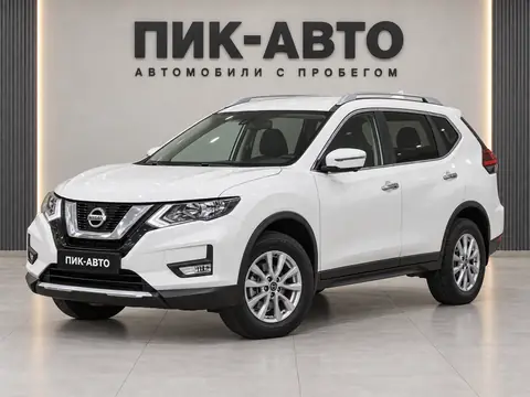 Nissan X-Trail 2020, вид спереди