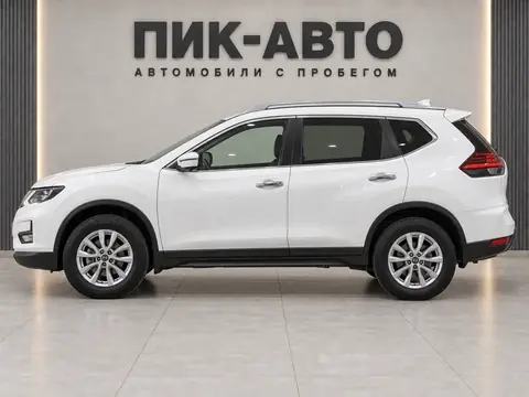Nissan X-Trail 2020, вид сбоку
