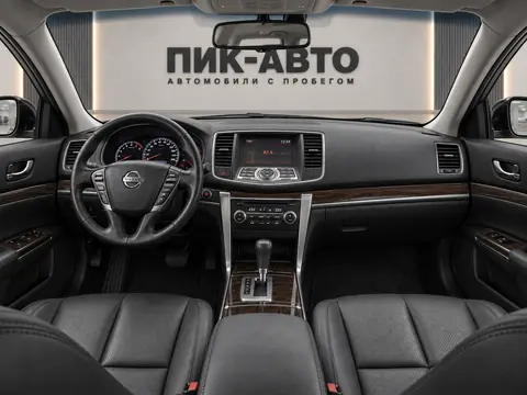 Nissan Teana 2010, панель приборов