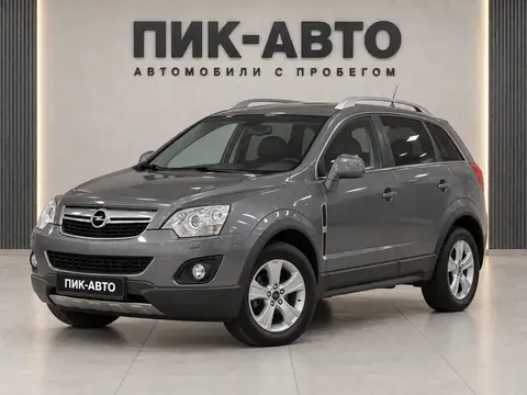 Opel Antara 2012, вид спереди