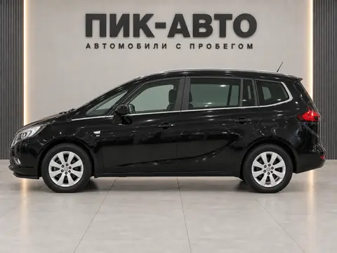 Opel Zafira Tourer 2016, вид сбоку
