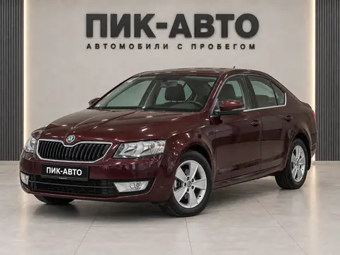Skoda Octavia 2013, вид спереди
