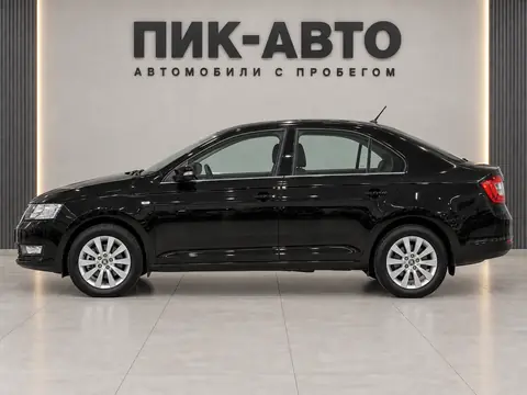 Skoda Rapid 2019, вид сбоку