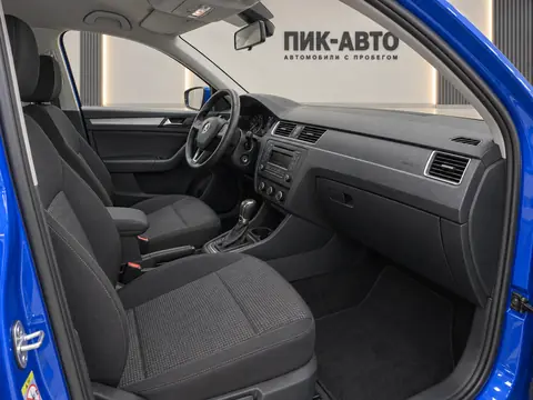 Skoda Rapid 2016, салон