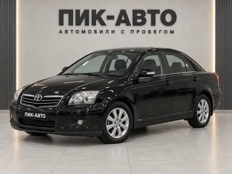 Toyota Avensis 2008, вид спереди