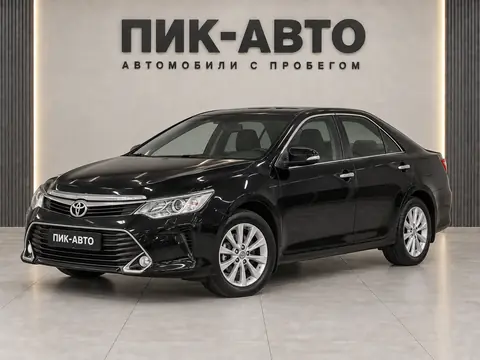Toyota Camry 2015, вид спереди