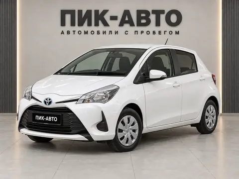 Toyota Vitz 2018, вид спереди