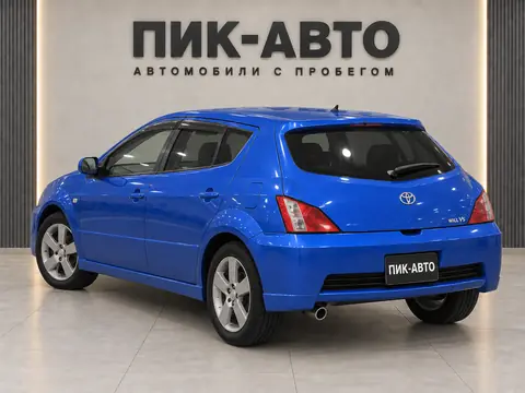 Toyota WiLL VS 2002, вид сзади