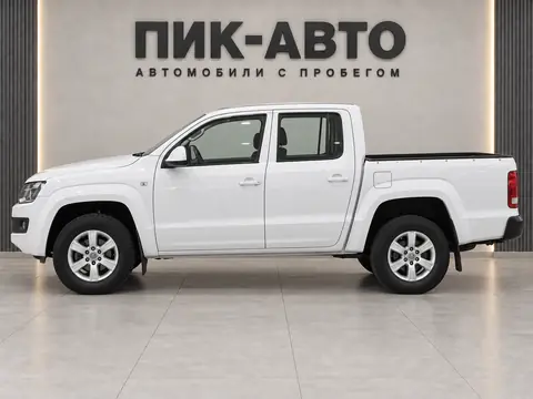 Volkswagen Amarok 2012, вид сбоку
