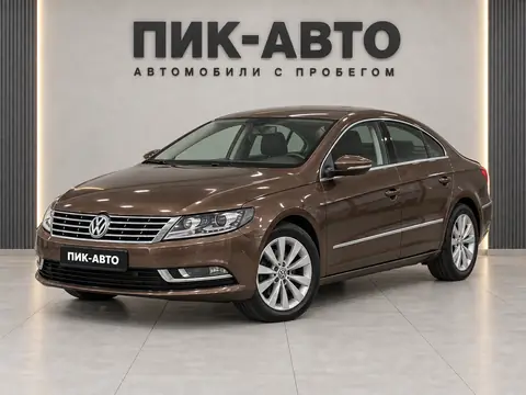 Volkswagen Passat CC 2012, вид спереди