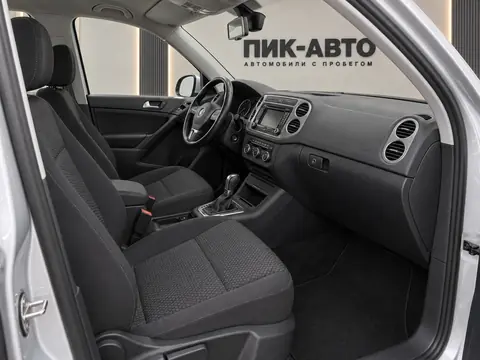 Volkswagen Tiguan 2016, салон