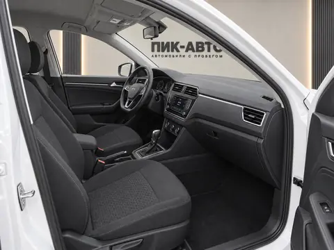 Jetta VA3 2023, салон