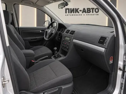 Volkswagen Sharan 2008, салон