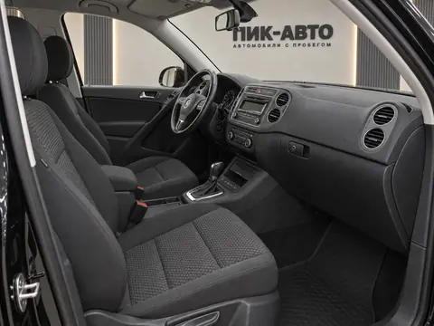 Volkswagen Tiguan 2012, салон