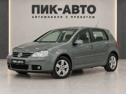 Volkswagen Golf 2006, вид спереди