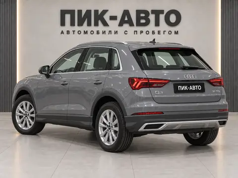 Audi Q3 2026, вид сзади