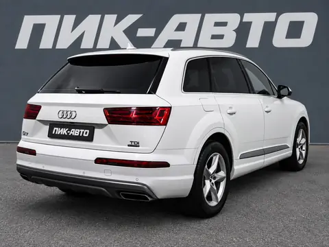 Audi Q7 2018, фото 4