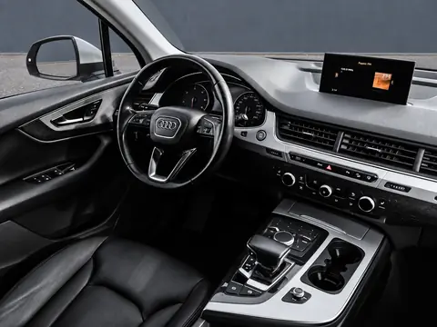 Audi Q7 2018, фото 5
