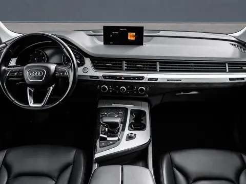 Audi Q7 2018, фото 6
